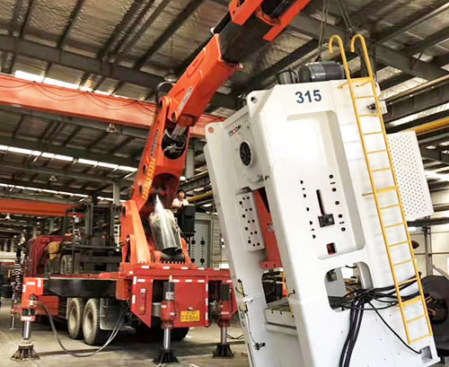 藁城提升工作效率，选择优质折臂吊租赁服务