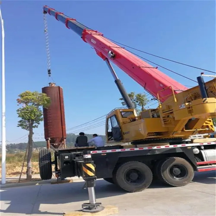 藁城专业吊车租赁多少钱