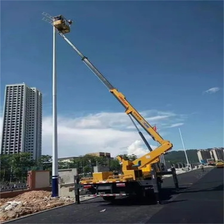 藁城维修路灯的曲臂升降车出租